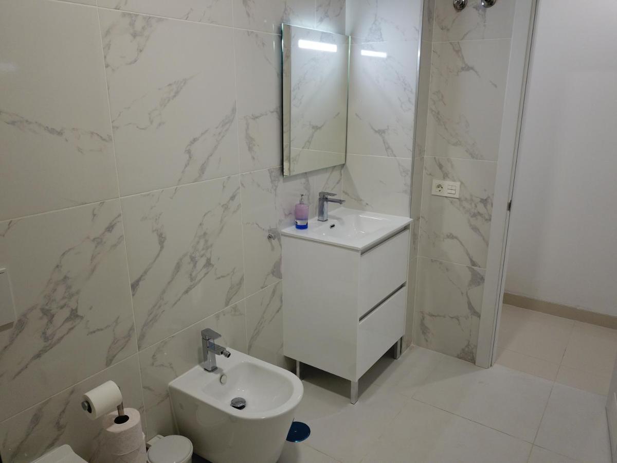 Magnificent And New Apartment In Playa San Juan 吉亚德索拉 外观 照片