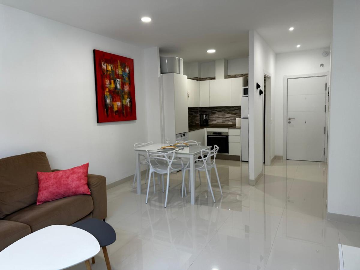 Magnificent And New Apartment In Playa San Juan 吉亚德索拉 外观 照片
