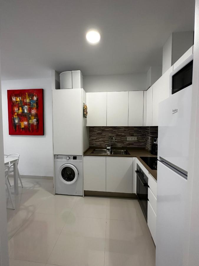 Magnificent And New Apartment In Playa San Juan 吉亚德索拉 外观 照片