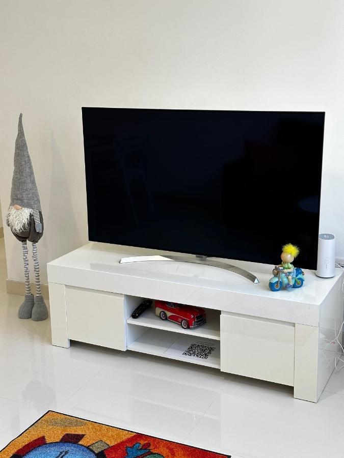 Magnificent And New Apartment In Playa San Juan 吉亚德索拉 外观 照片
