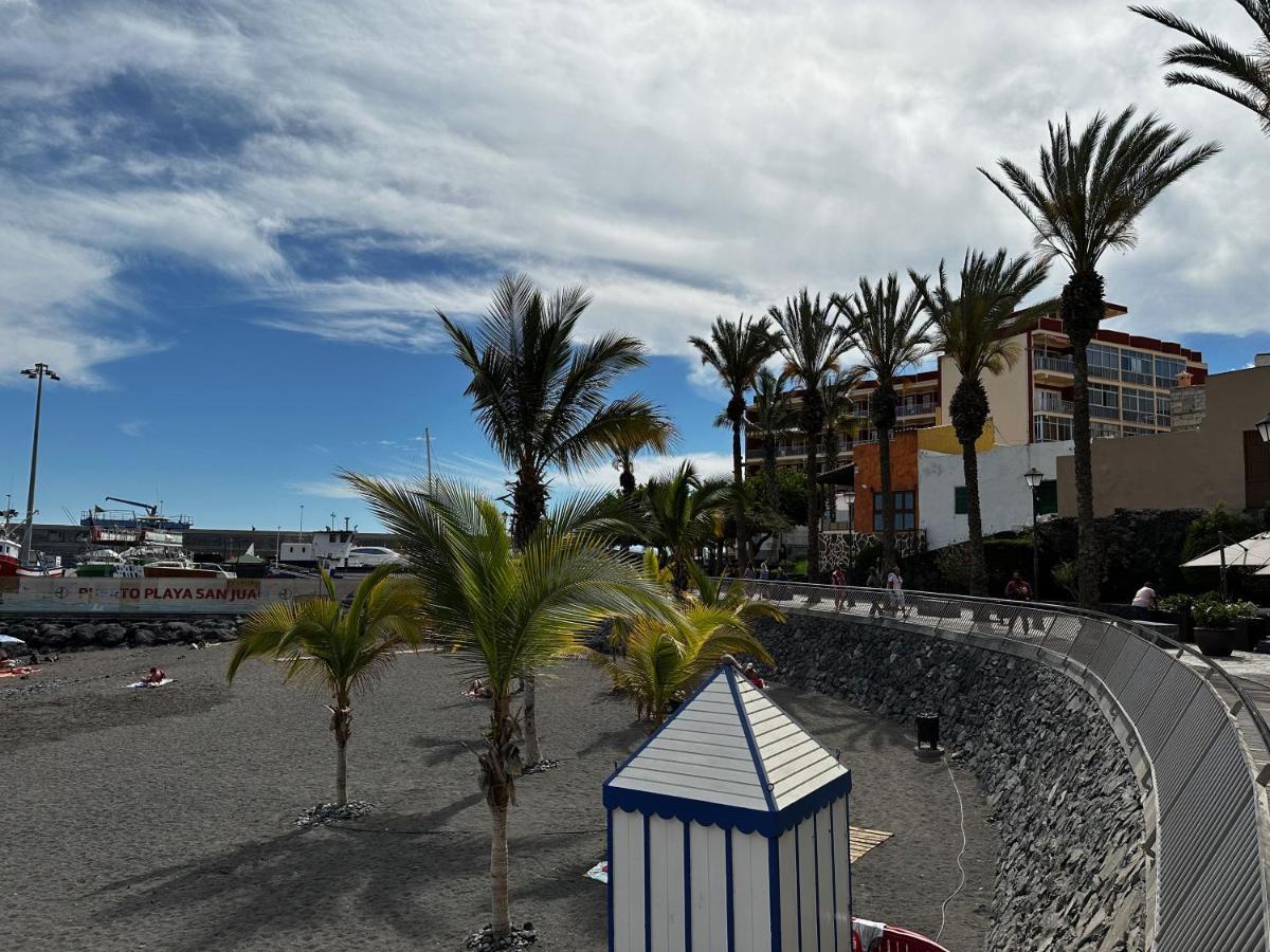 Magnificent And New Apartment In Playa San Juan 吉亚德索拉 外观 照片
