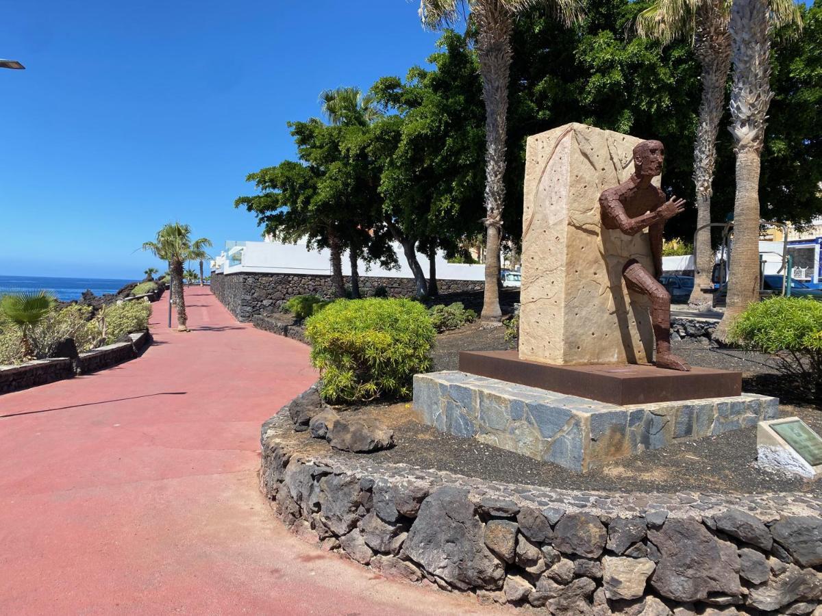 Magnificent And New Apartment In Playa San Juan 吉亚德索拉 外观 照片