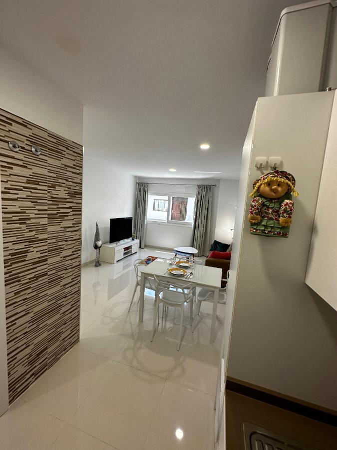 Magnificent And New Apartment In Playa San Juan 吉亚德索拉 外观 照片